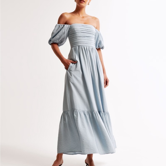 Abercrombie & Fitch Dresses & Skirts - Abercrombie & Fitch Light Blue Strapless Dress